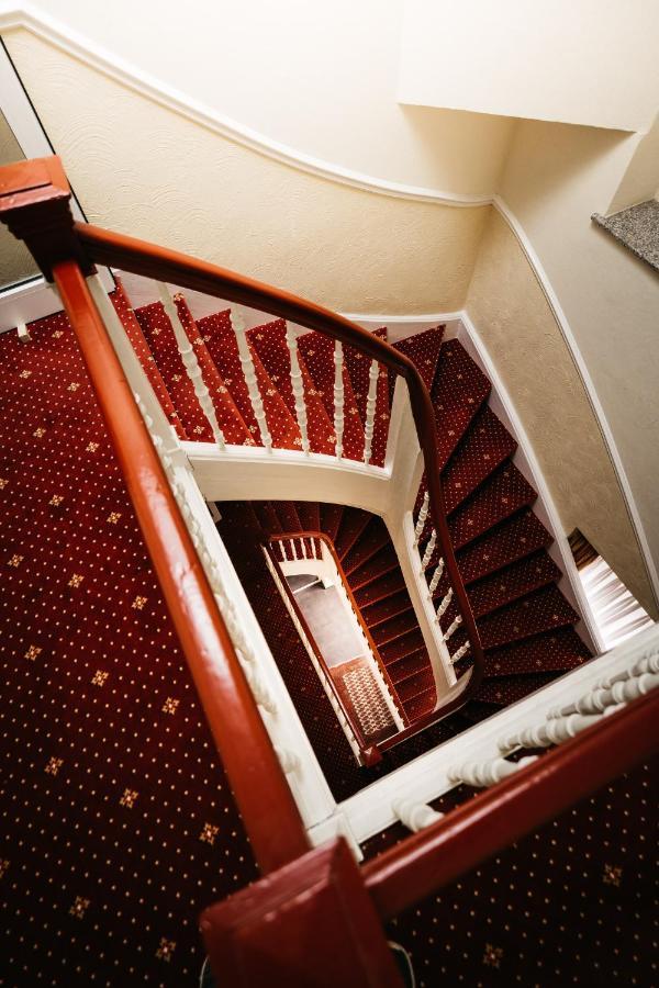 Hotel Am Bahnhof 魏尔堡 外观 照片