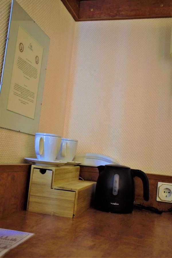 Hotel Am Bahnhof 魏尔堡 外观 照片
